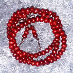 NWOT PRETTY BURGUNDY BRACELET/NECKLACE!